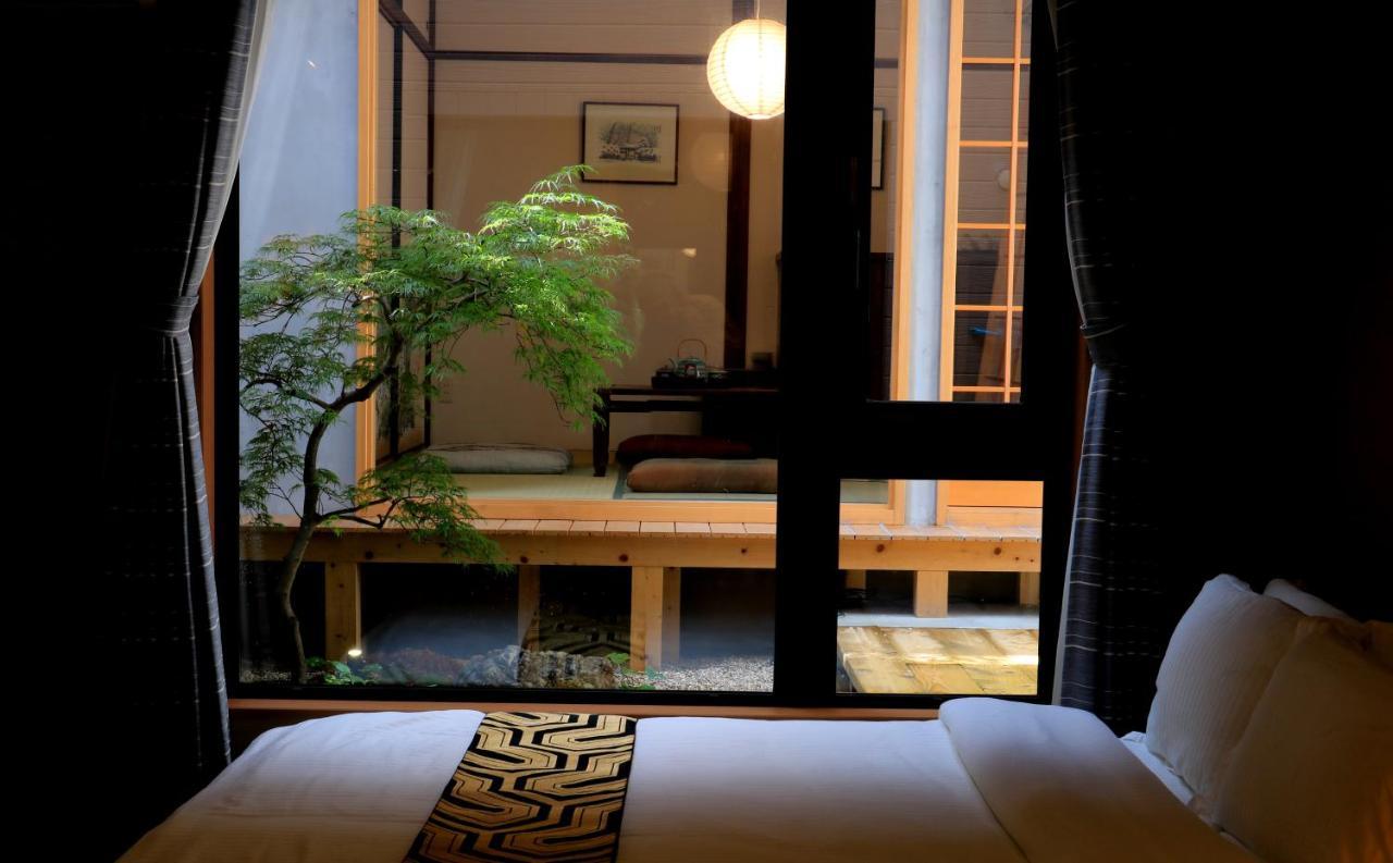 Hotel Traveling Bridge Nijojo Kyoto Exterior photo