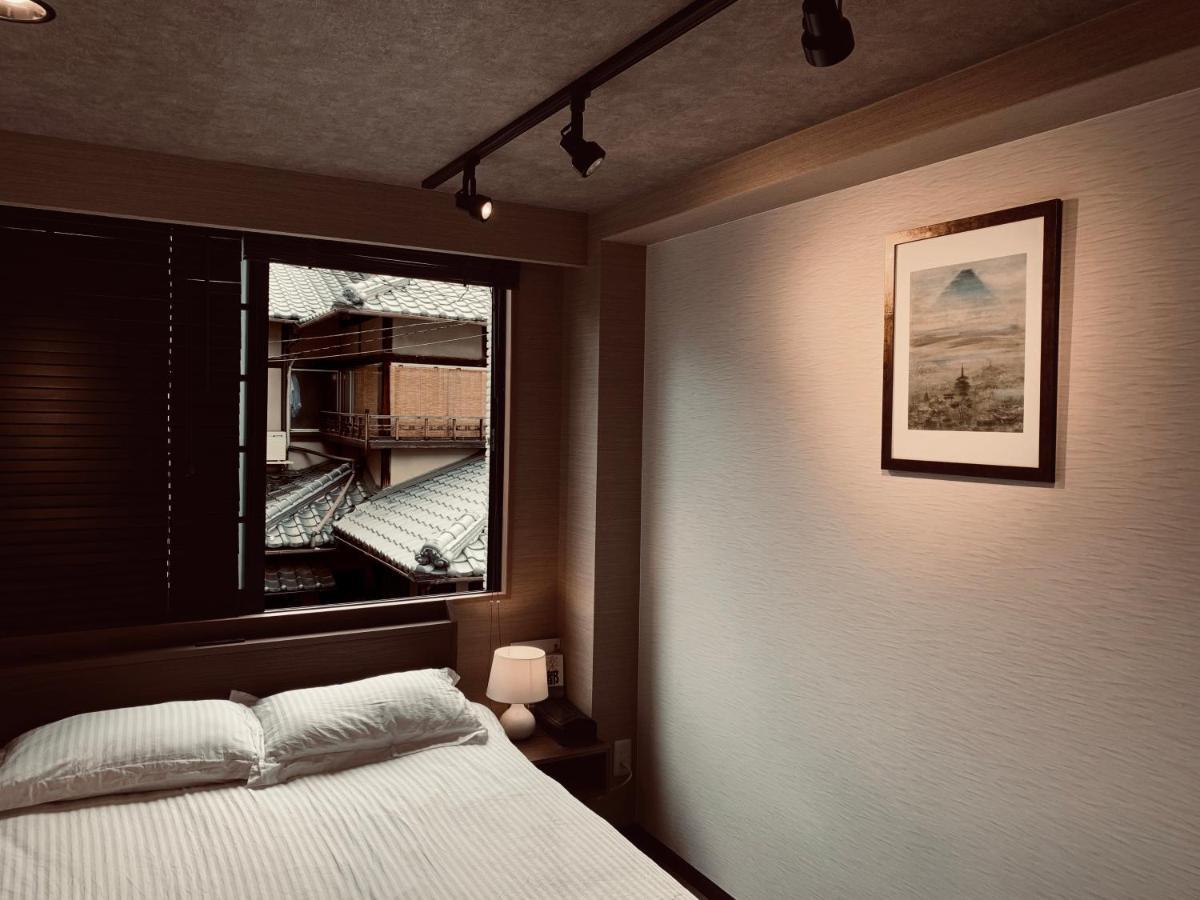 Hotel Traveling Bridge Nijojo Kyoto Exterior photo
